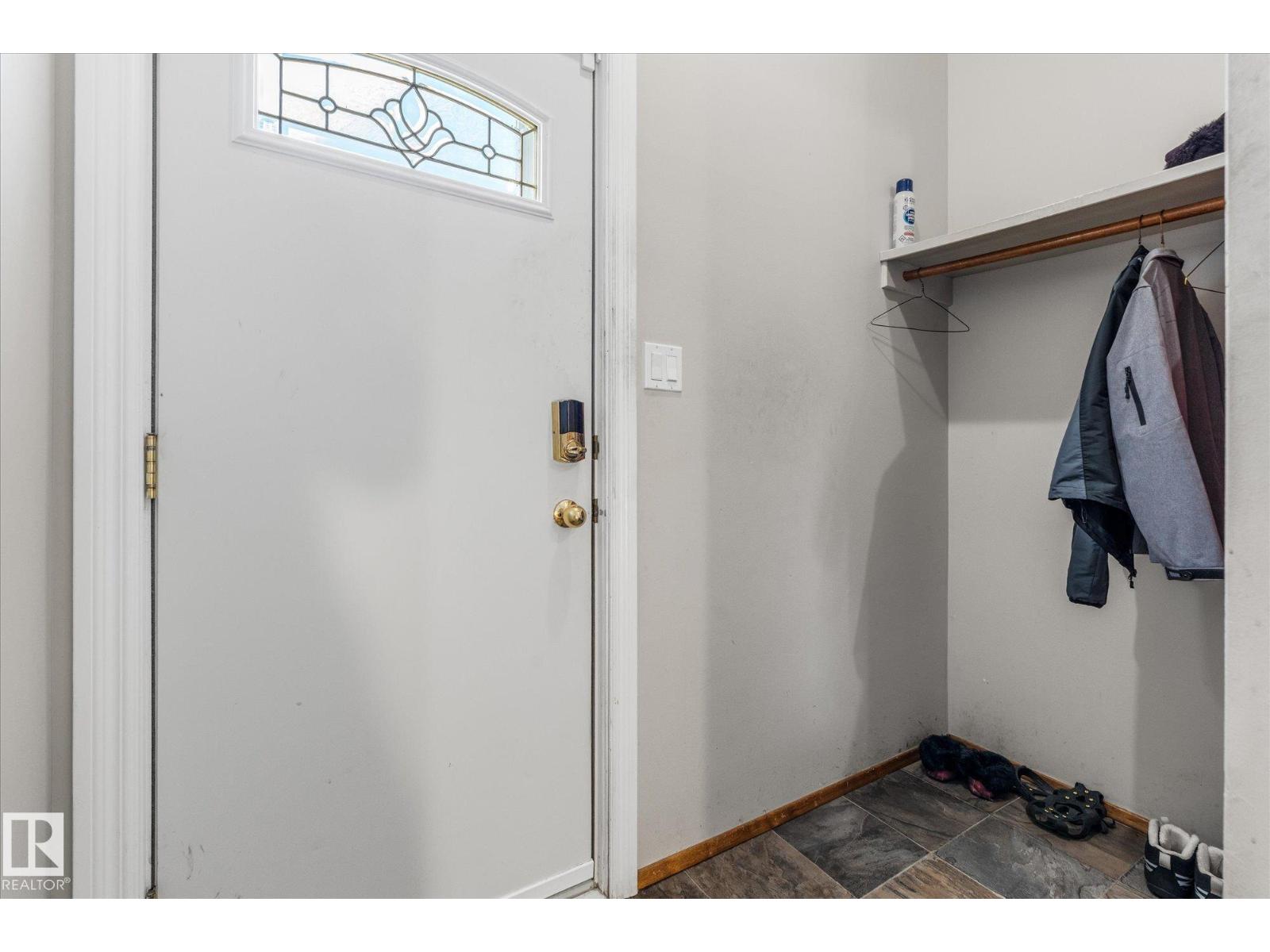 13 OATWAY DR — photo 28