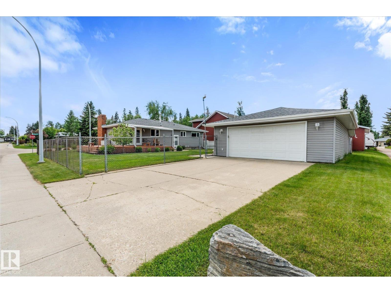 13 OATWAY DR — photo 55