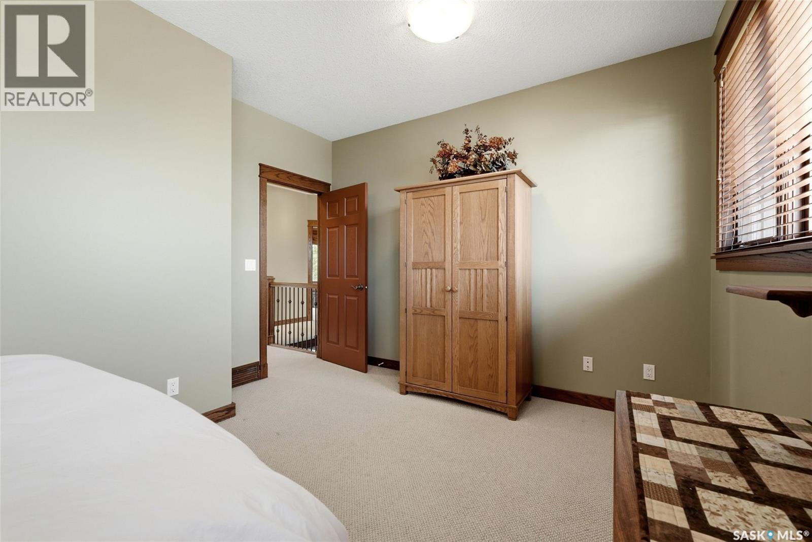 12043 Wascana HEIGHTS — photo 38
