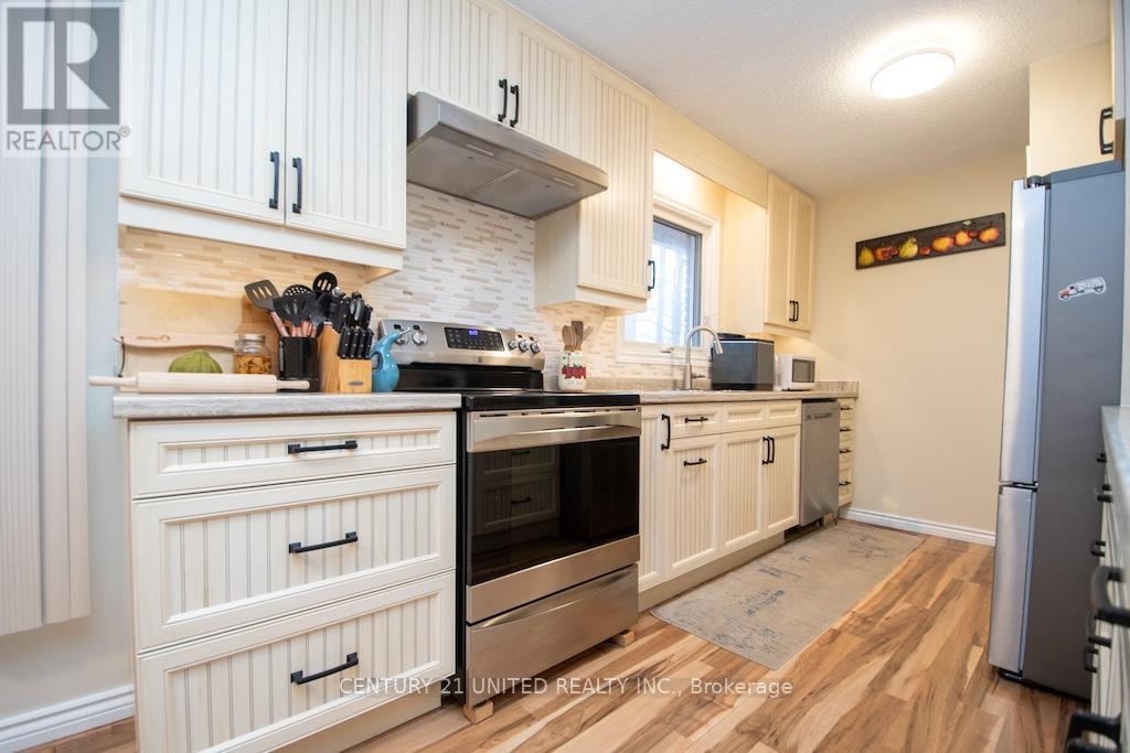 78 MCFADDEN ROAD - 13