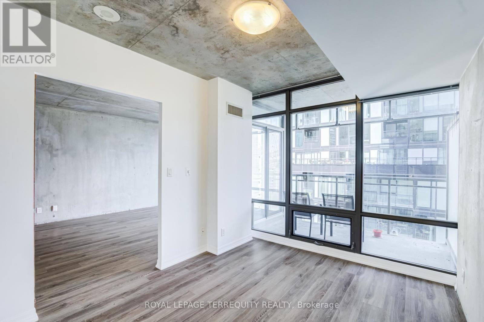 #1307 22 WELLESLEY STREET E - 24