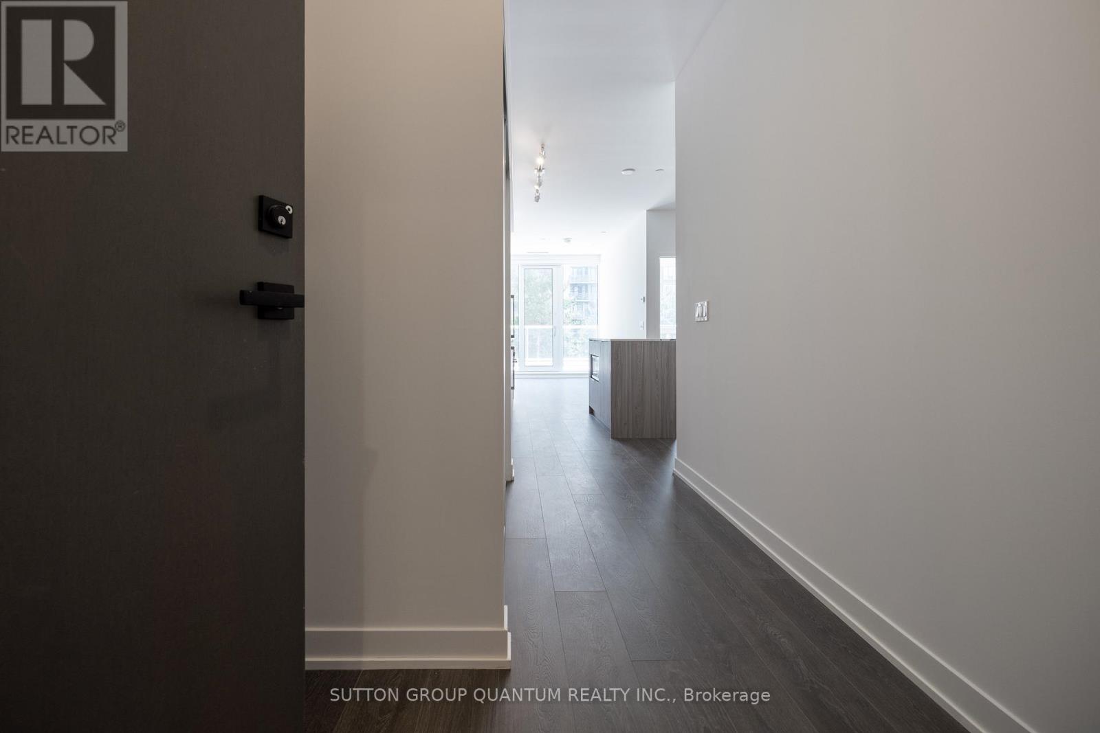 #316 15 HOLMES AVENUE - 2