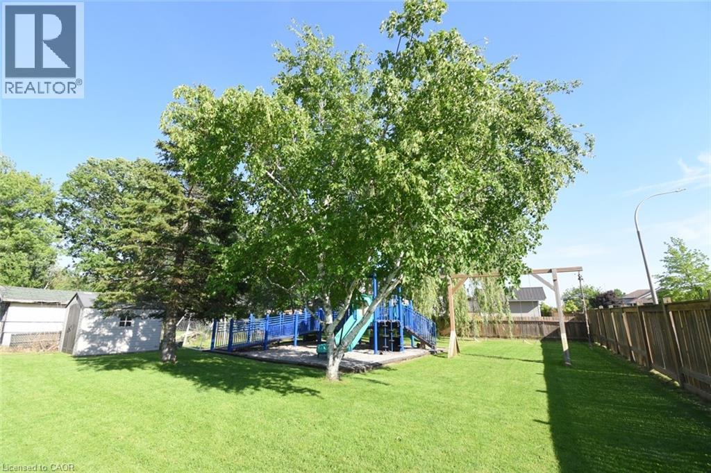 4-bedroom home for sale at 16 PARKVIEW Road, Hagersville ON · photo 35 of 38