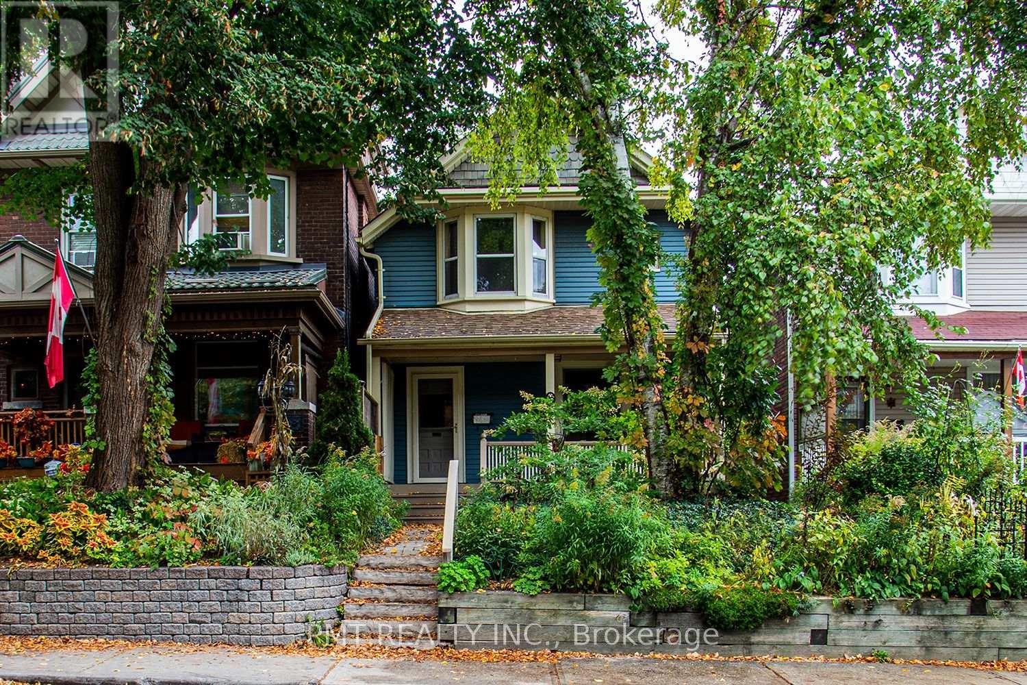 47 HERBERT AVENUE - 1