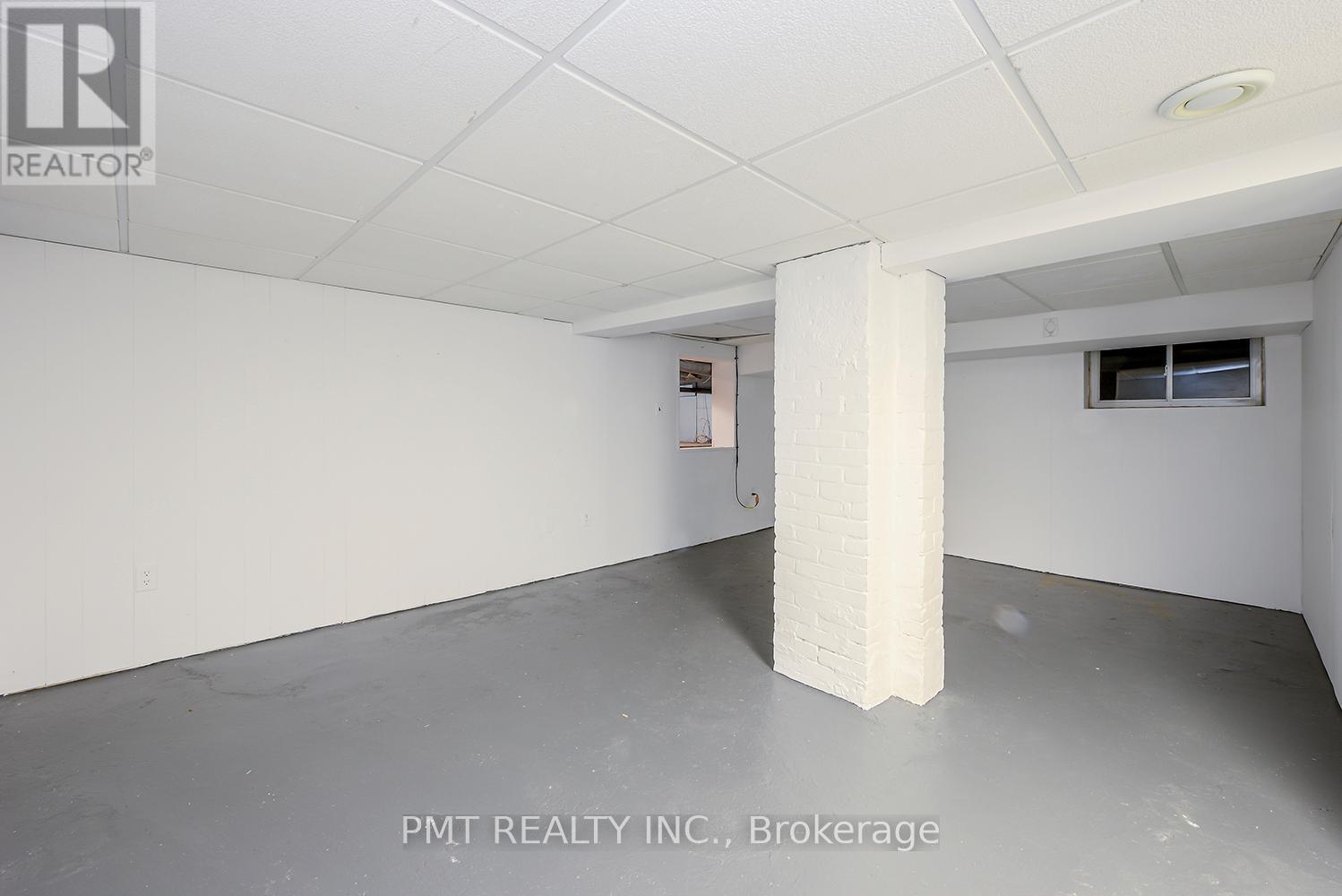 47 HERBERT AVENUE - 36