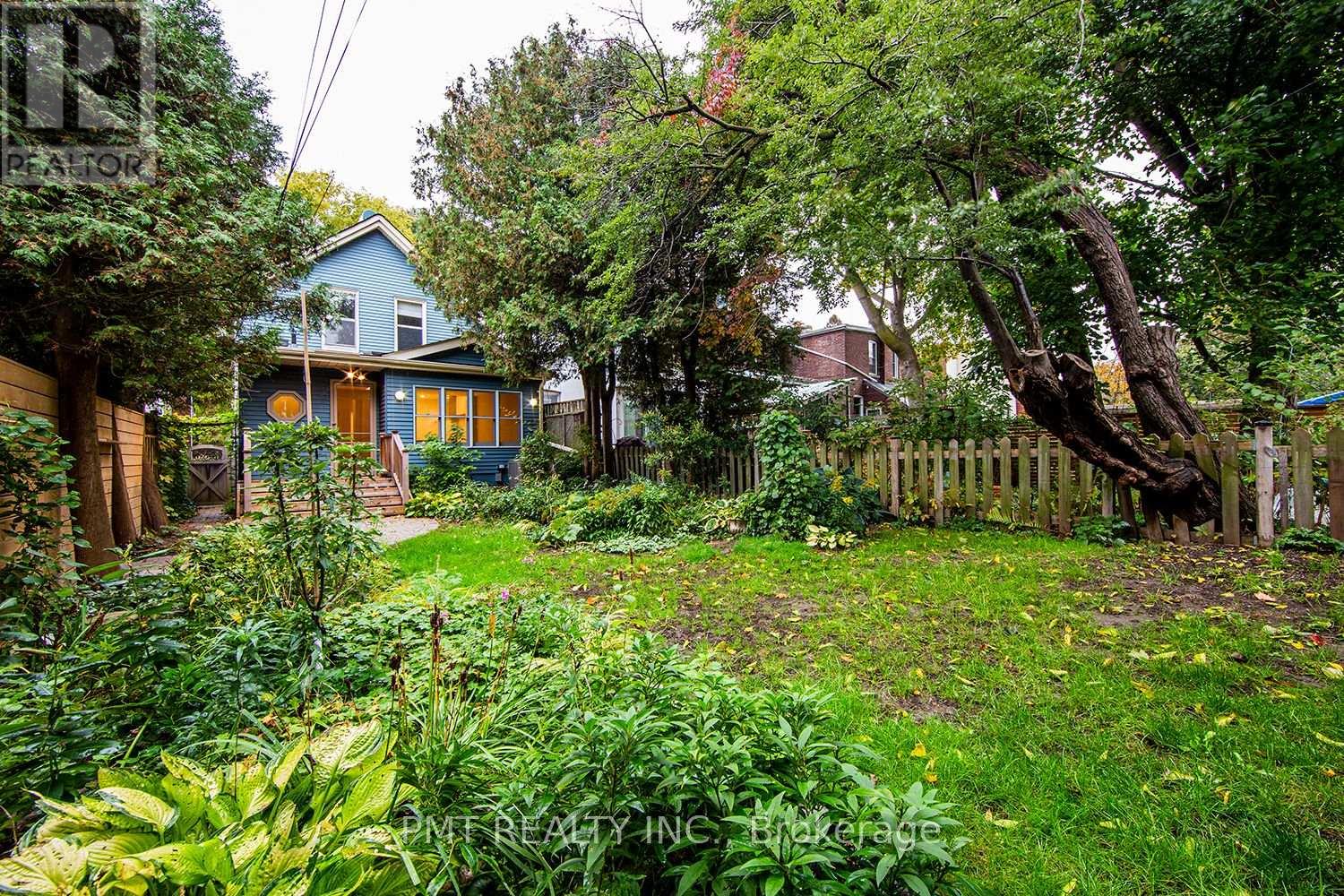 47 HERBERT AVENUE - 39