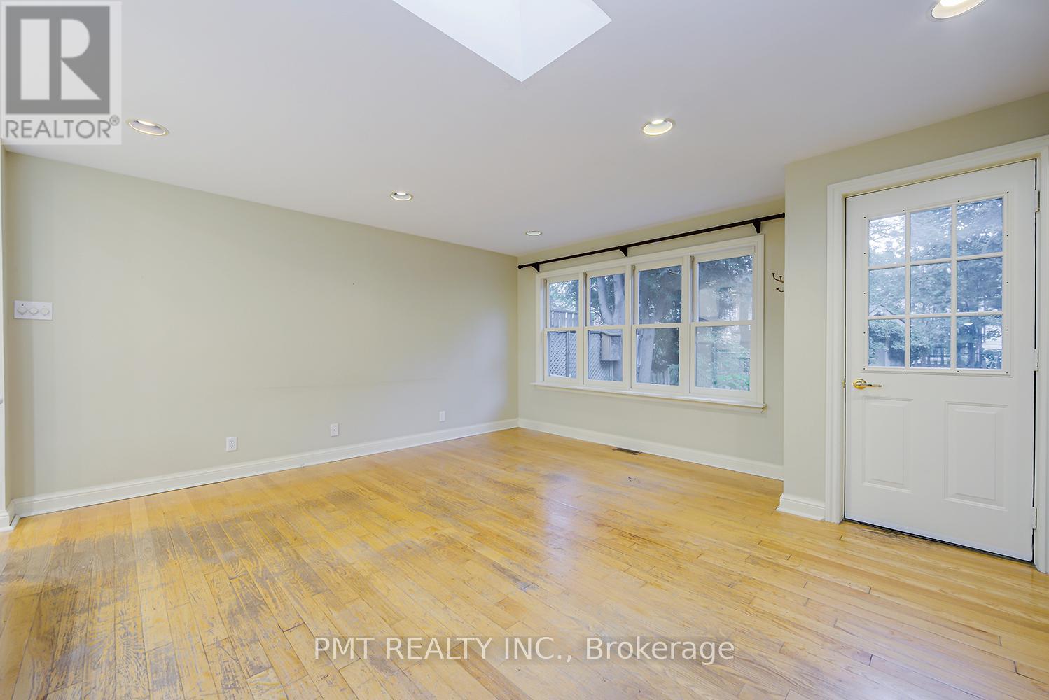 47 HERBERT AVENUE - 8