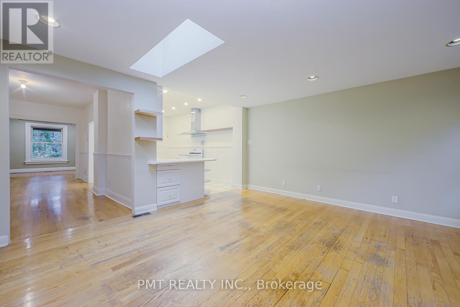 47 HERBERT AVENUE - 9