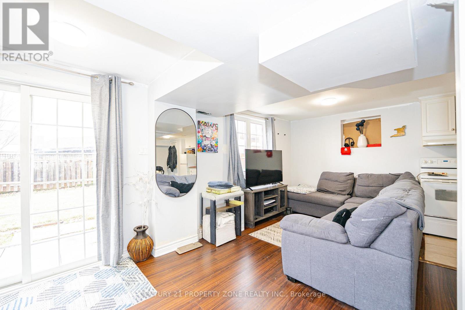 804 ORMOND DRIVE - 43