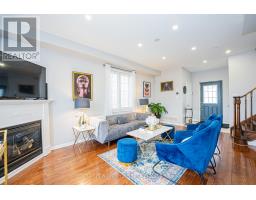 Living room - 804 Ormond Drive, Oshawa, ON L1K3B6 Photo 8
