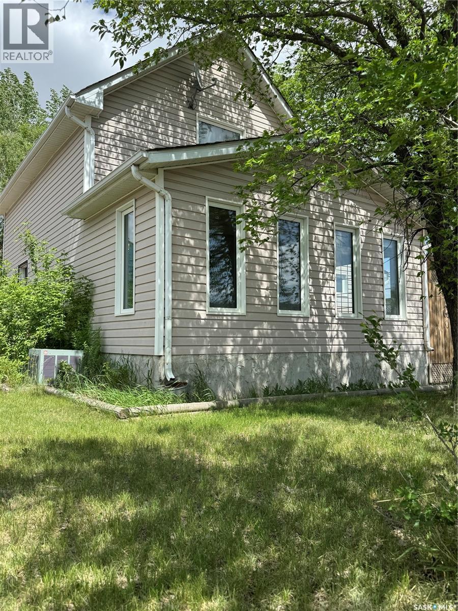 237 Perkins STREET - 1