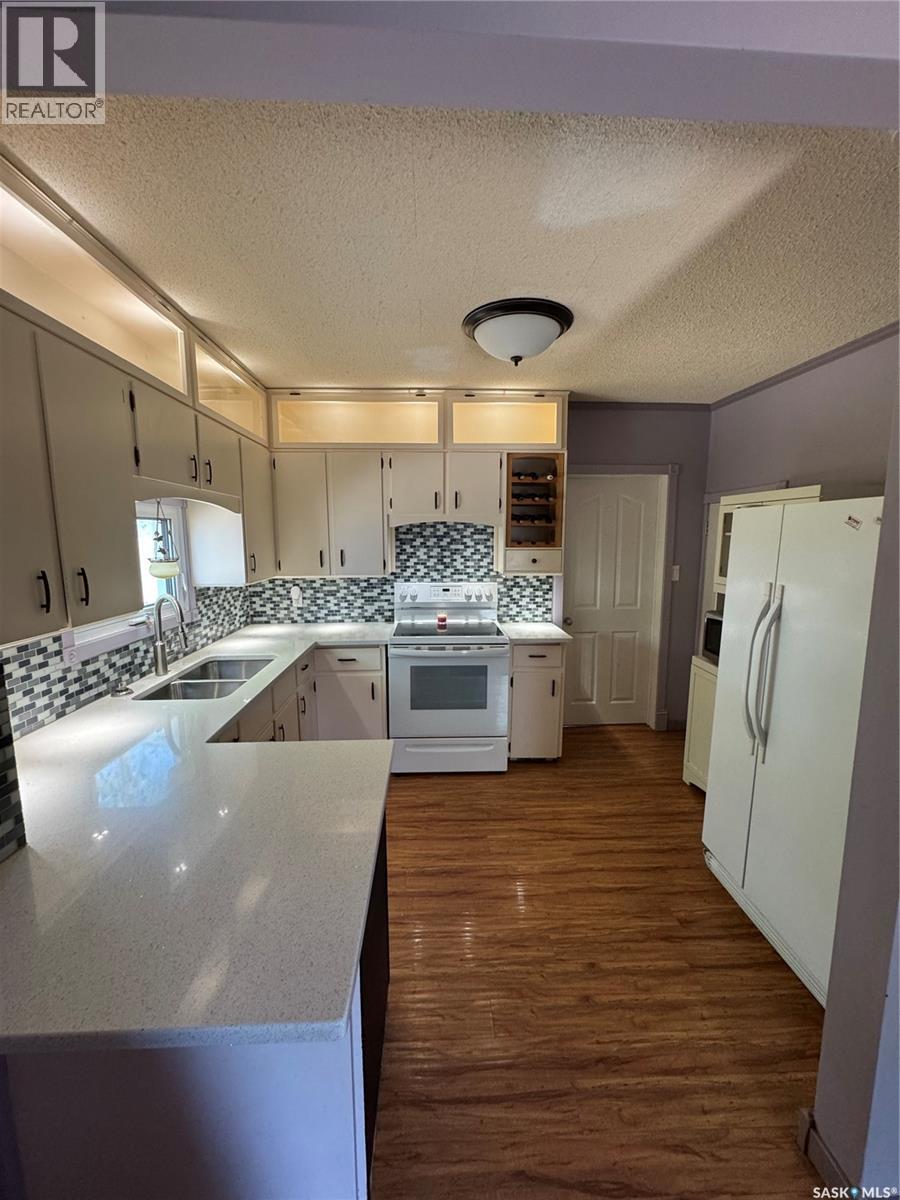 237 Perkins STREET - 3