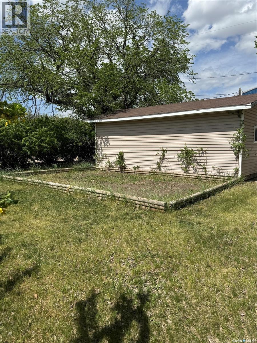 237 Perkins STREET - 23