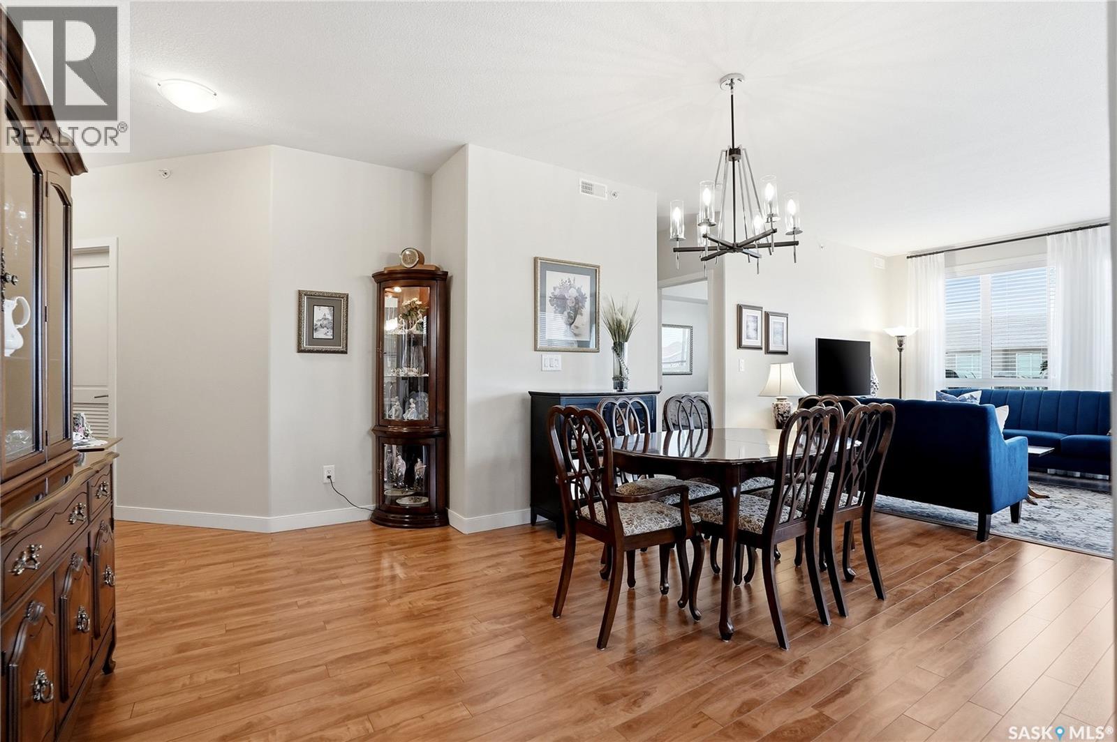 305 1025 Moss AVENUE — photo 7