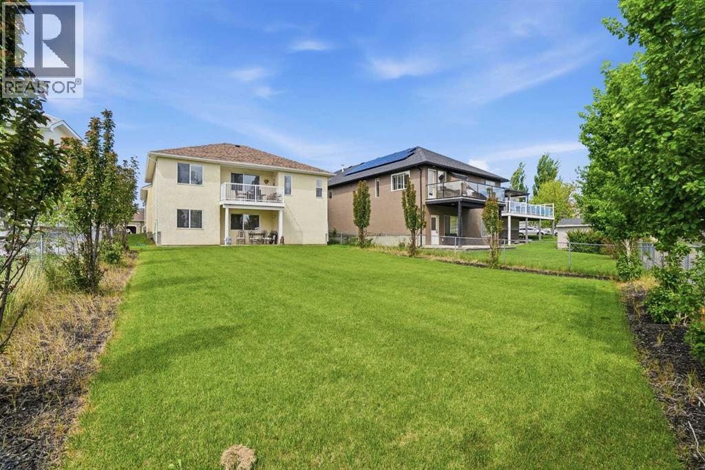 408 Lineham Acres Bay NW — photo 33