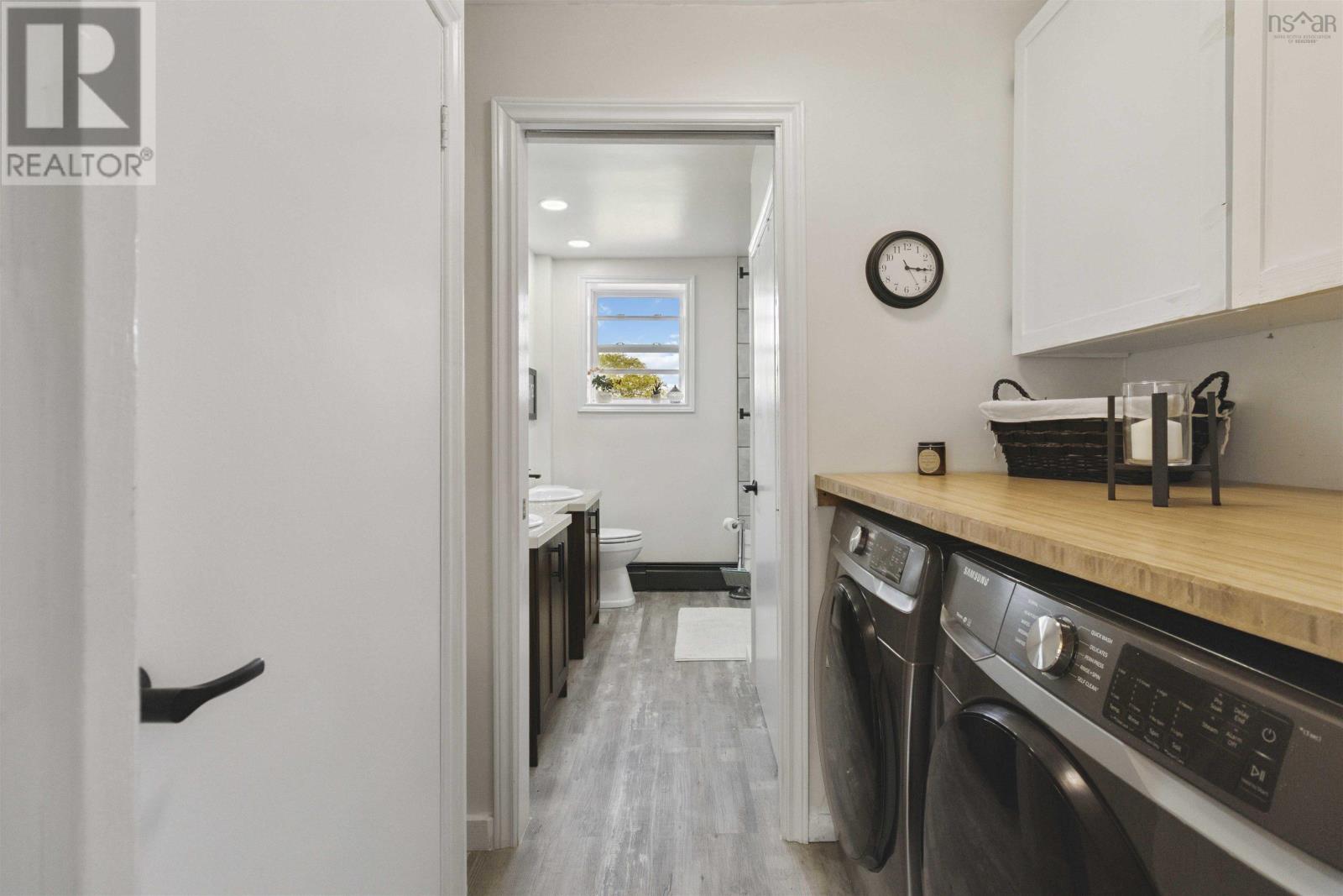 46 Roxbury Road - 25