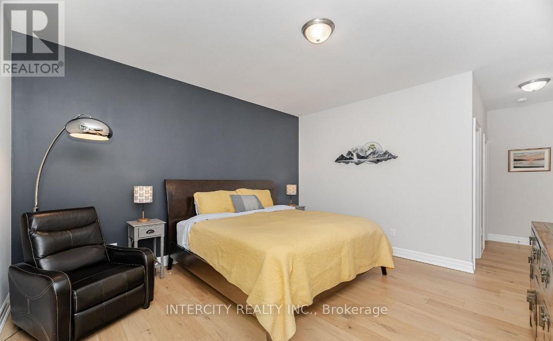 41 TALL PINES DRIVE - 14