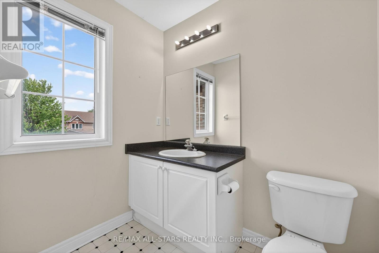 18 LANCASTER COURT - 18