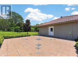 Kitchen - 6805 8th Line, Essa, ON L0L1N0 Photo 12