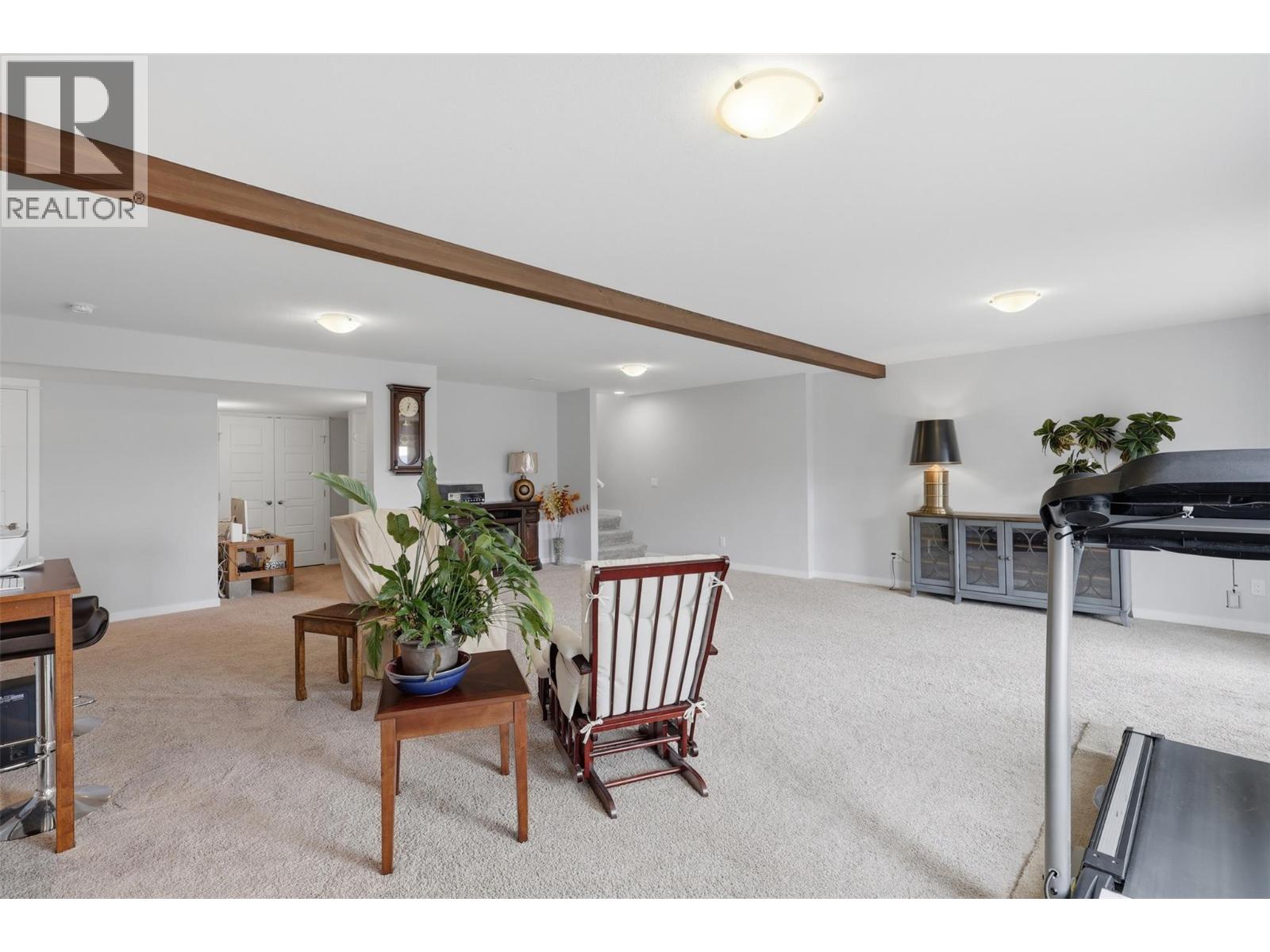 2104 Doubletree Crescent - 37