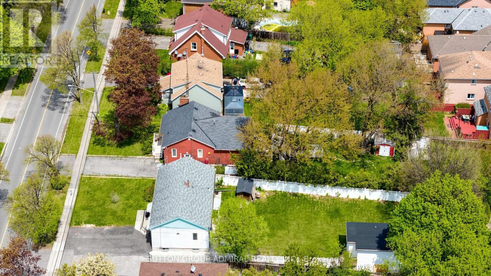 101 DENISON AVENUE - 4