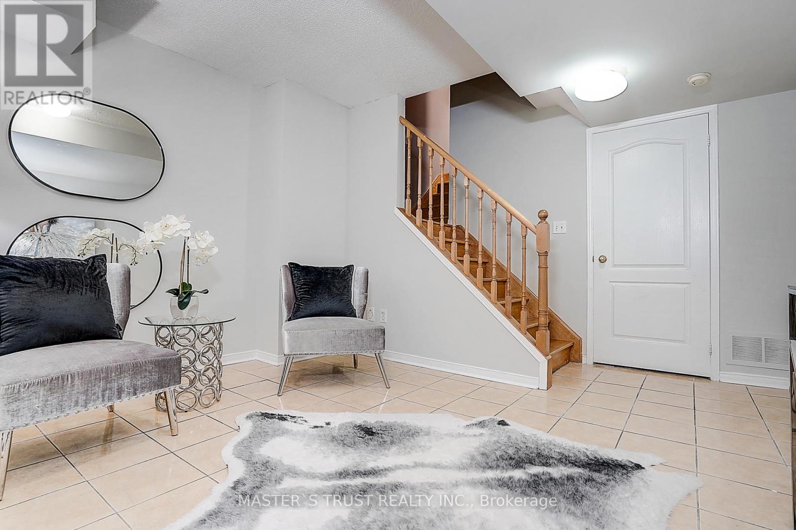 #48 5535 GLEN ERIN DRIVE - 39