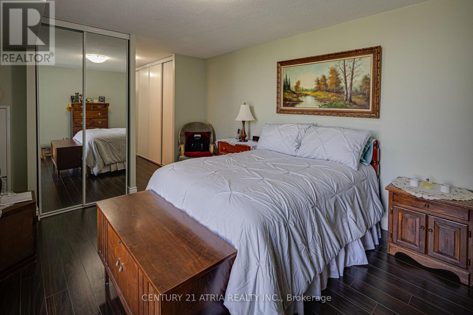 #606 3077 WESTON ROAD - 11