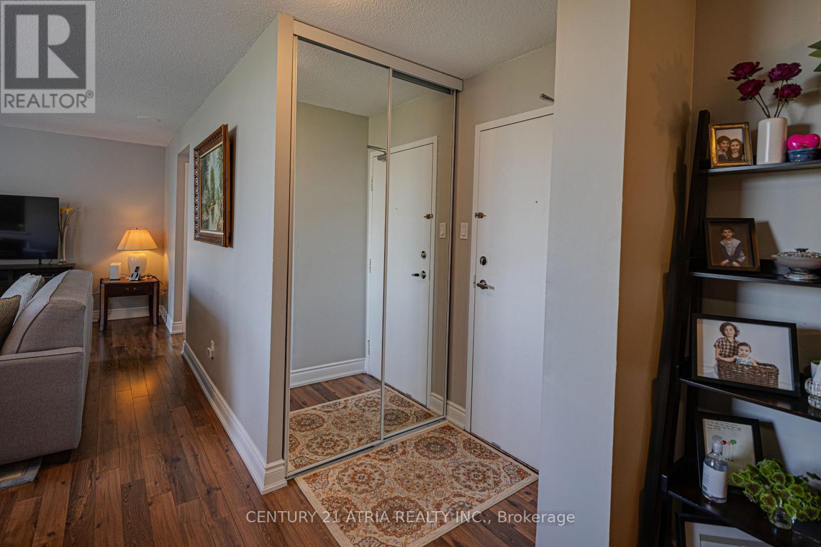 #606 3077 WESTON ROAD - 15