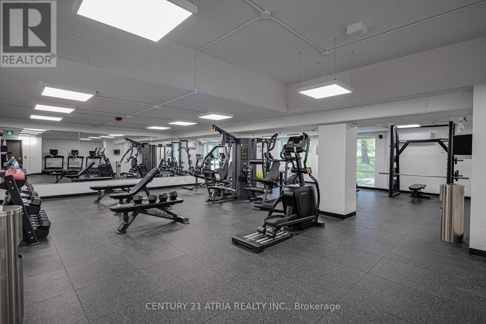 #606 3077 WESTON ROAD - 27