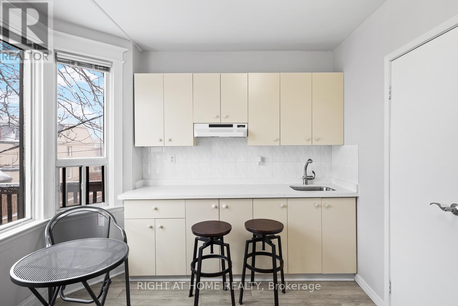 134 MILLICENT STREET - 26
