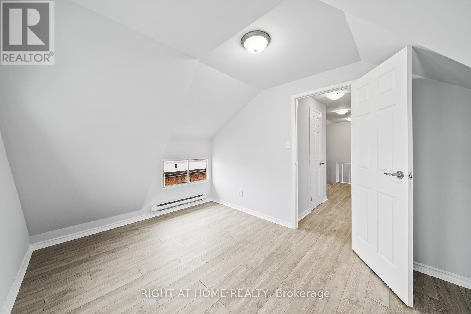 134 MILLICENT STREET - 28