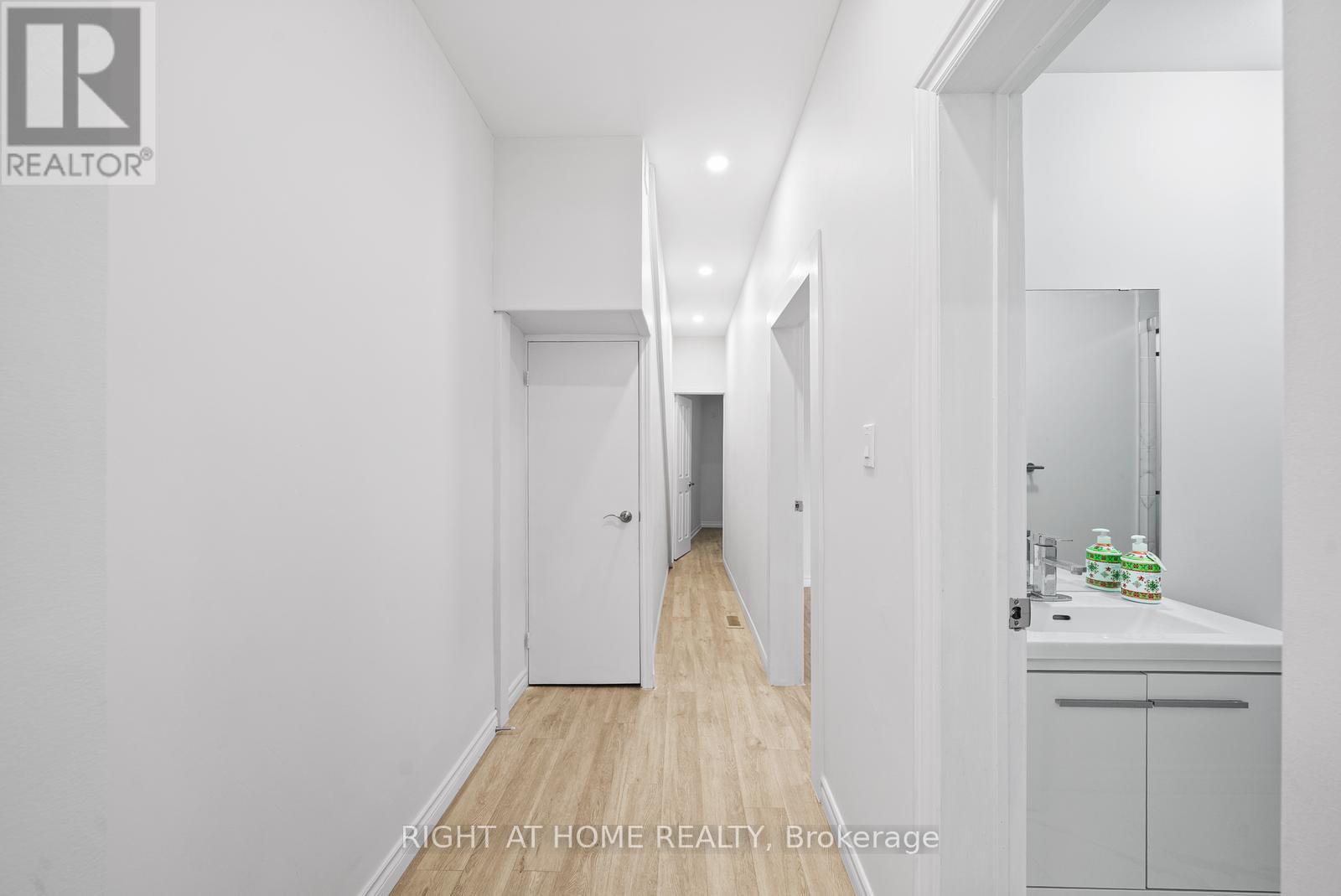 134 MILLICENT STREET - 42