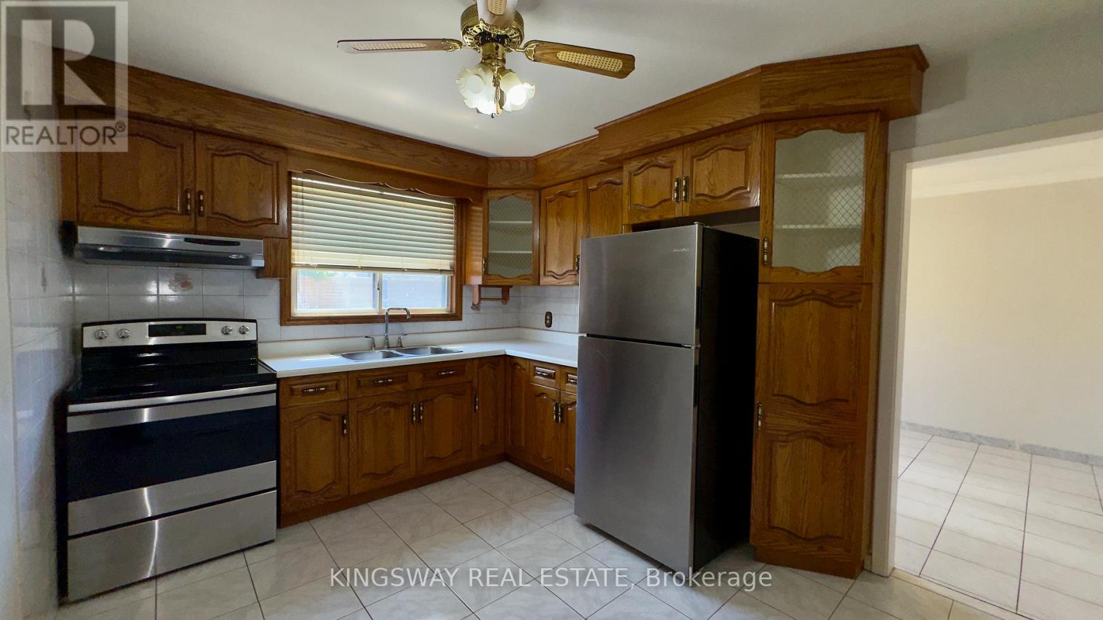 31 QUINAN DRIVE - 11