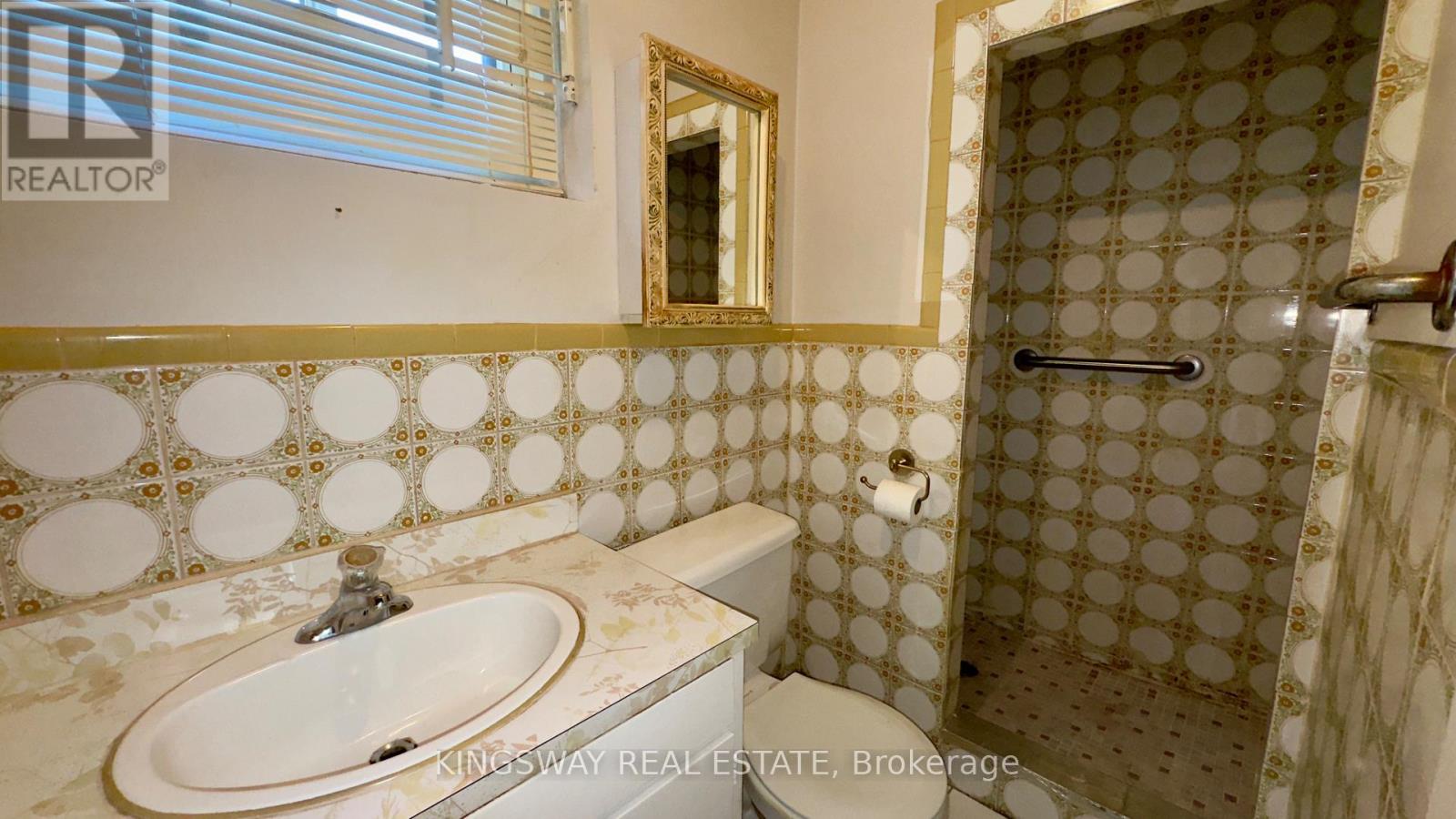 31 QUINAN DRIVE - 22