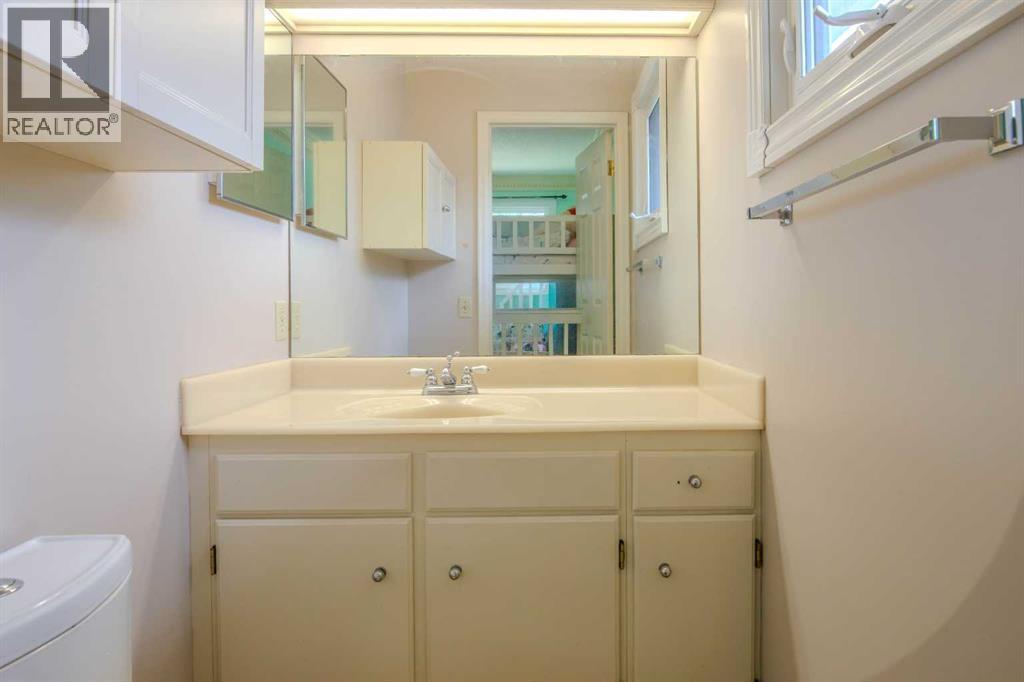 5936 Madigan Drive NE — photo 16