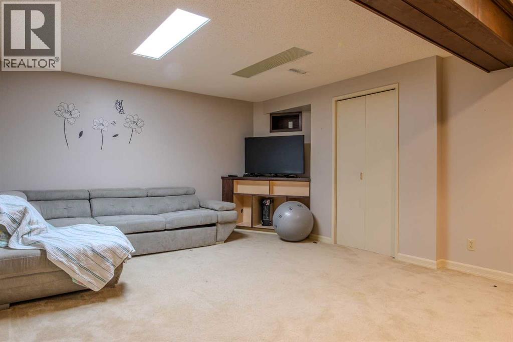 5936 Madigan Drive NE — photo 21