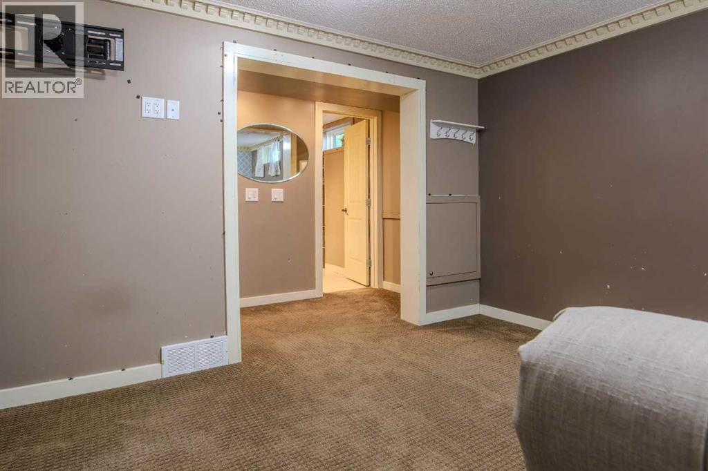 5936 Madigan Drive NE — photo 29