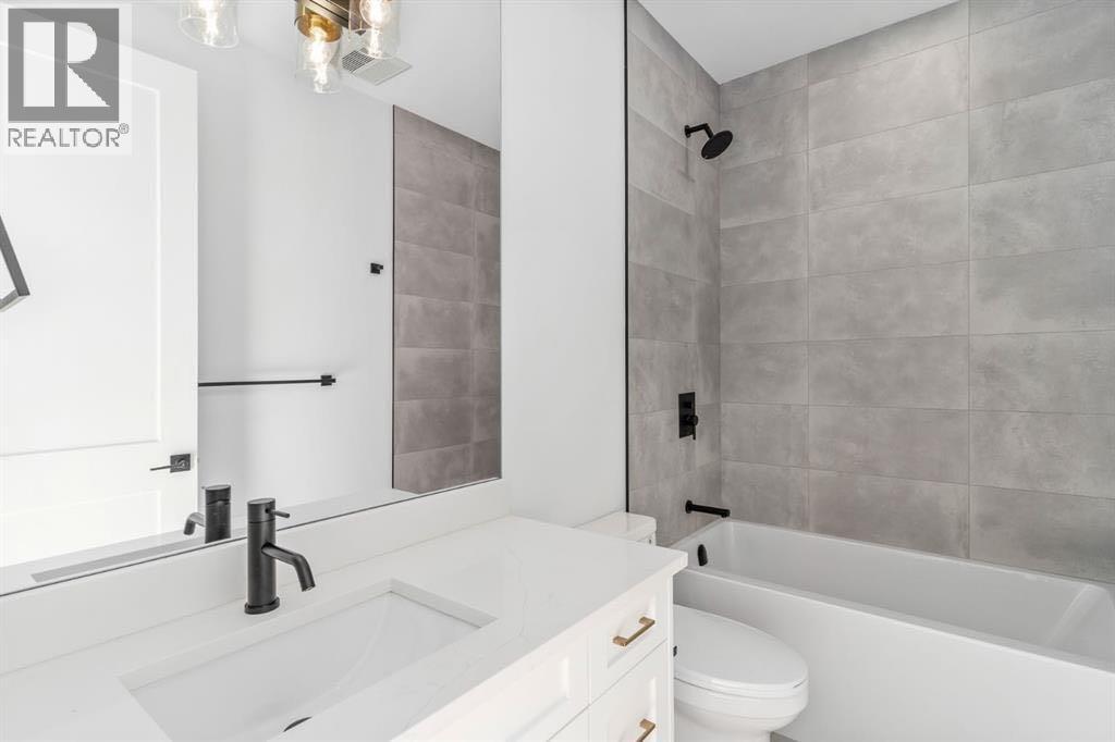 1445 28 Street SW - 23