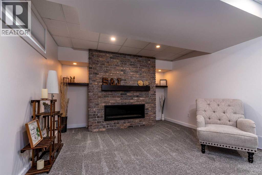 5236 22 Street — photo 22