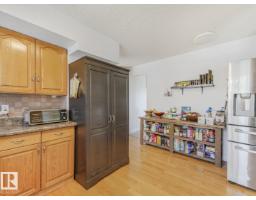 10511 26 Av Nw, Edmonton, AB T6J4C1 Photo 11