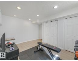 10511 26 Av Nw, Edmonton, AB T6J4C1 Photo 31