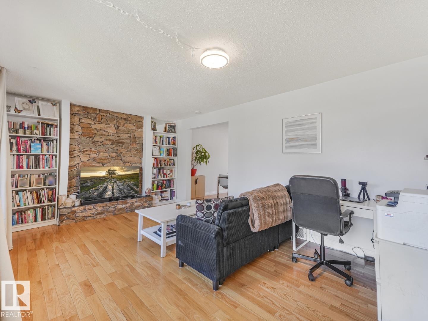 10511 26 AV NW - photo 5