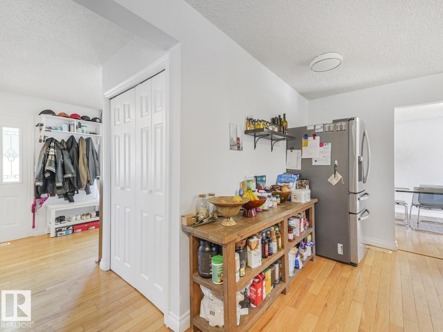 10511 26 AV NW - 10