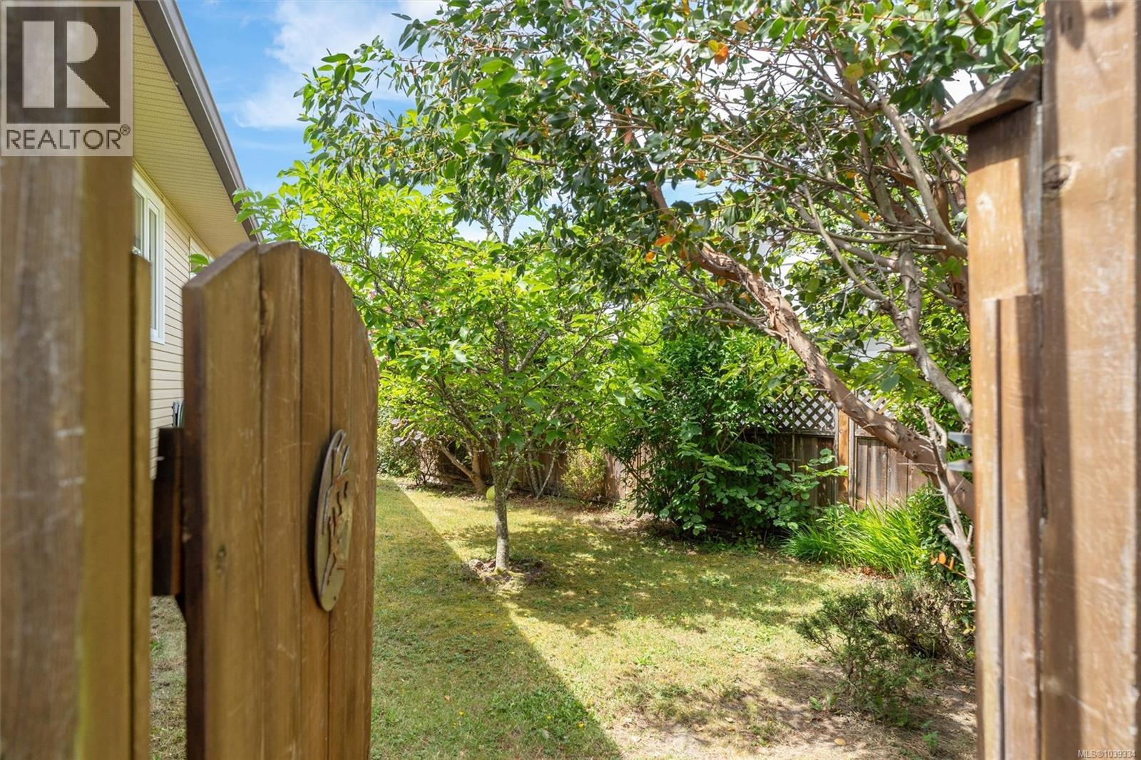 4252 Panorama Dr - 17