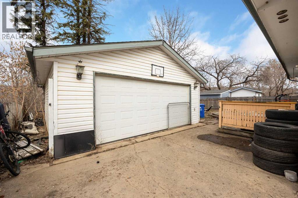112 Hill Drive - 4