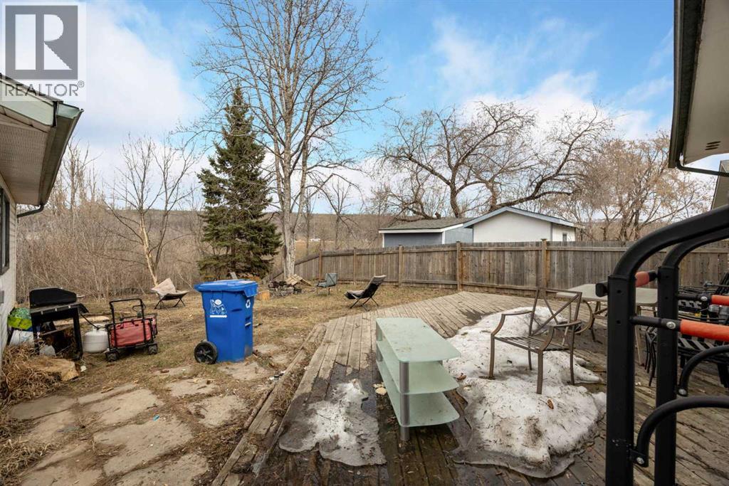 112 Hill Drive - 32