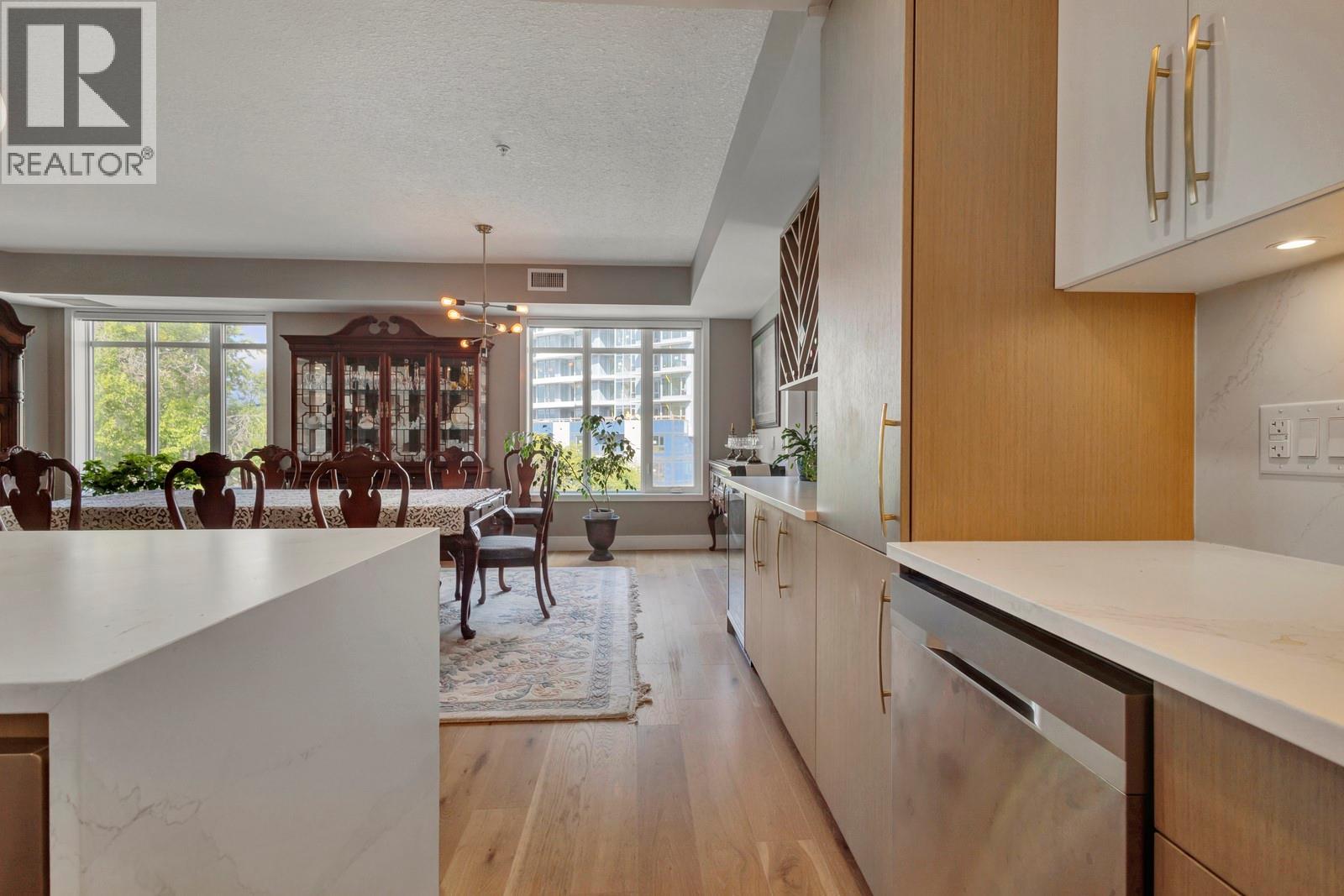 #402 529 Truswell Road - 9