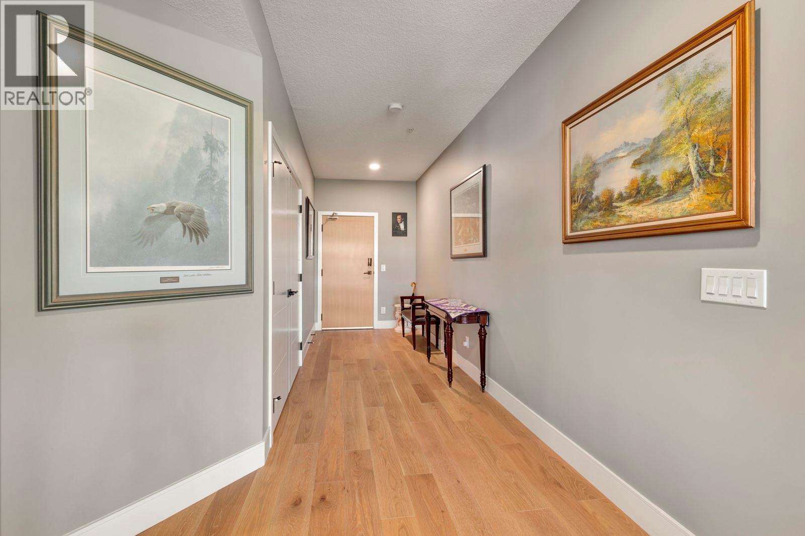#402 529 Truswell Road - 21