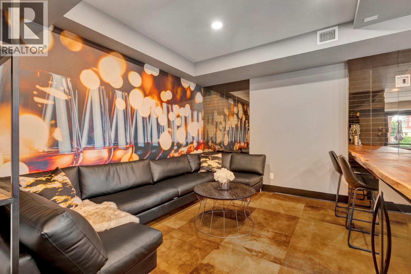 #402 529 Truswell Road - 53