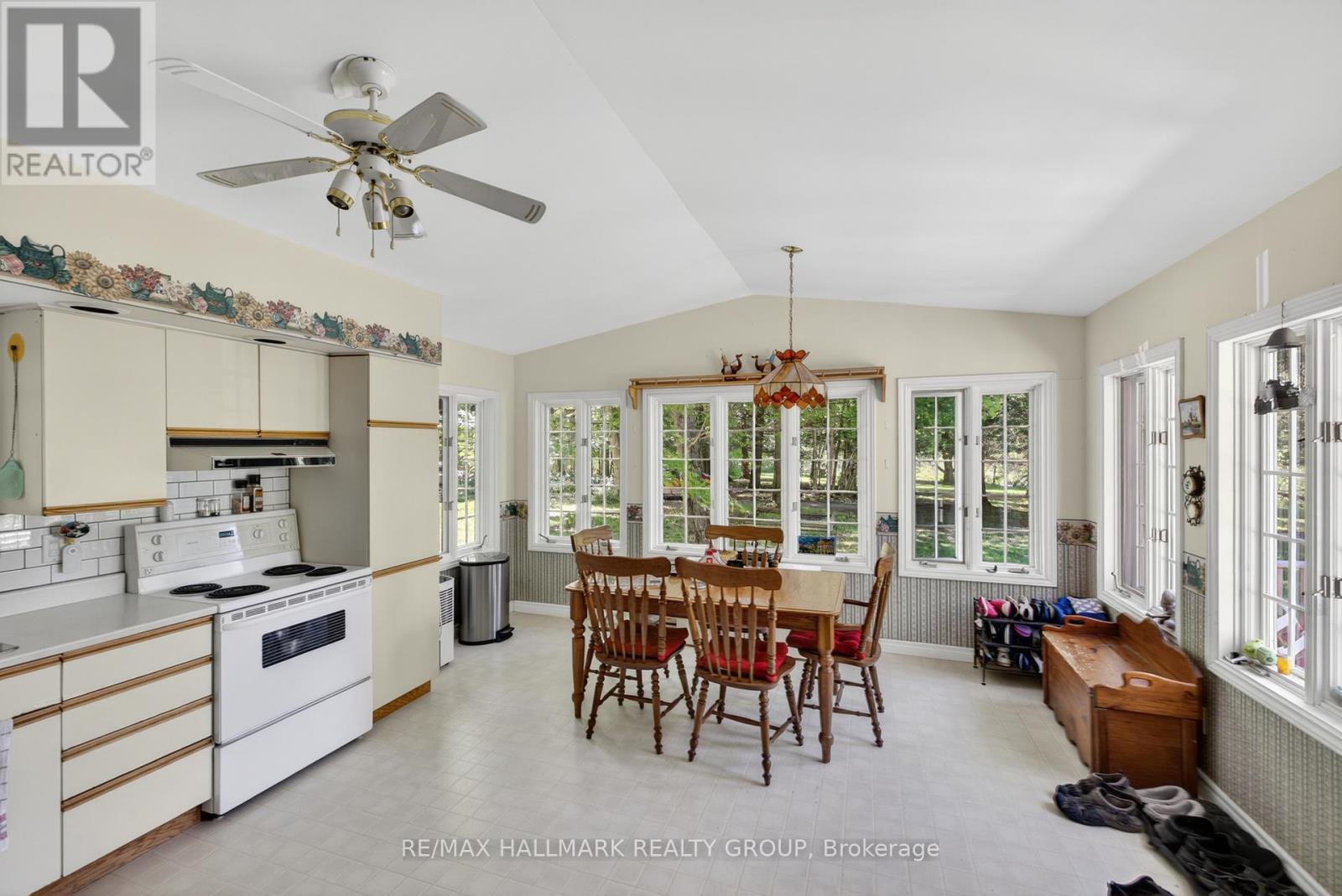2432 BATHURST 2ND CONCESSION - 14